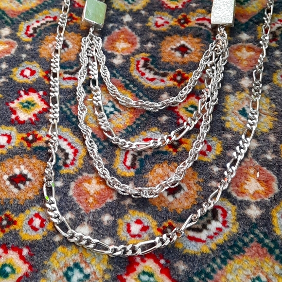 MODERN INDUSTRIAL NECKLACE - Picture 2 of 6